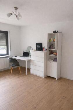 Foto - Etagenwohnung in Steinwenden zur Miete