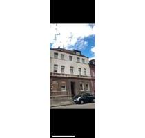 4 Familienhaus - 395.000,00&nbsp;EUR Kaufpreis, ca.&nbsp; 260,00&nbsp;m&sup2; in Duisburg (PLZ: 47137) Mittelmeiderich