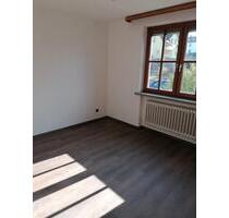 2,5 Zimmer Erdgeschosswohnung in Hochstadt am Main zu vermieten - Burgkunstadt