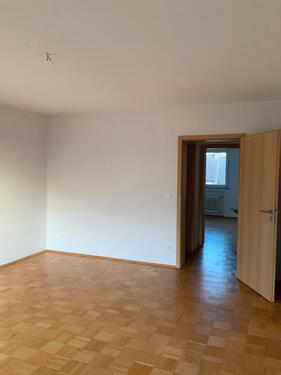 Foto - 3-Raum Wohnung - 500,00&nbsp;EUR Kaltmiete, ca.&nbsp; 72,00&nbsp;m&sup2;