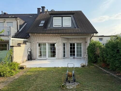 Foto - Miethaus 6 Zimmer Reihenendhaus mit EBK in Köln