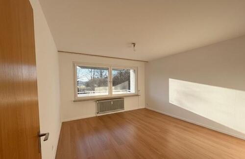 Foto - Helle 3-Zimmer-Wohnung mit großem Süd-Balkon in BS- Hondelage