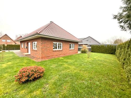 Foto - Seemannsort Barßel! Neuwertiger Walmdachbungalow mit Garage zu vermieten