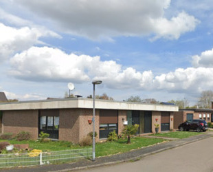 Freistehendes EFH-Bungalow mit Garage und Garten. - Uedem