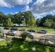 Hochwertige 4-Zimmer-Wohnung mit großem Balkon und Wasserblick!!! - Berlin Treptow-Köpenick