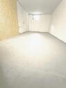Foto - Lager, Keller, Storage, Fläche, Garage - Oktober mietfrei