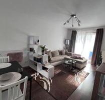 Helle möblierte 2-Zimmer-Wohnung mit Balkon in ruhiger Lage - Berlin Pankow
