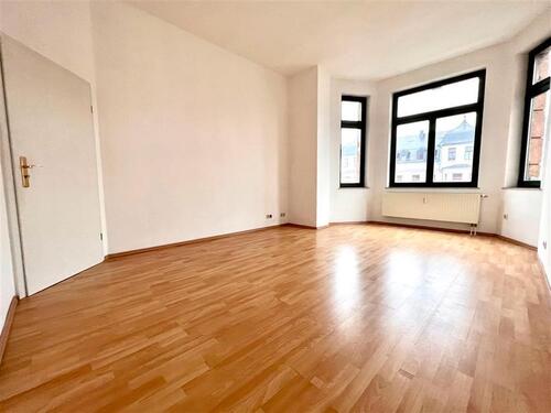 Foto - 2 Zimmer mit EBK Tageslichtbad Wanne Dusche ASR :)