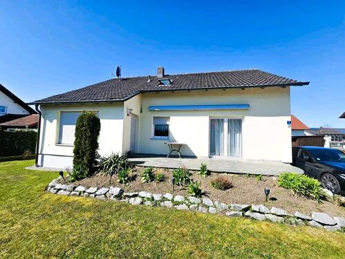 Foto - Einfamilienhaus in ruhiger Lage