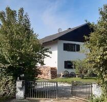 Einfamilienhaus - Platz für Hobbies - unverbaubare Aussicht - Bogen