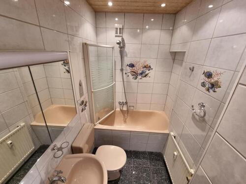 Foto - 2½ R Whg Borbeck, WG geeignet, kpl möbl+Einbauküche