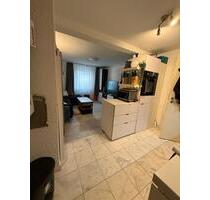 2 Zimmer Wohnung in Feuerbach - 1000€ warm inkl. Strom - Stuttgart