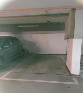 Foto - Tiefgaragenstellplatz ab sofort zu vermieten