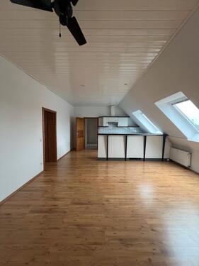 Foto - WG aufgepasst, 3,5 Zimmer, DG mit EBK in Witten zu vermieten!