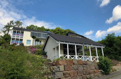 Foto - Architektenhaus im Grünen mit toller Aussicht