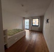 Moderne Einzimmerwohnung in bester Lage auf der Bismarckstraße - Düsseldorf Stadtmitte