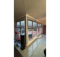 Attraktive 4-Zimmer Penthouse Wohnung mit Balkon in Kassel