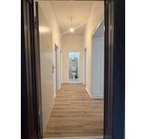 3 Zimmer Wohnung S-Bahnhof Wannsee - Berlin Steglitz-Zehlendorf 3 Zimmer Wohnung S-Bahnhof Wannsee - Berlin Steglitz-Zehlendorf
