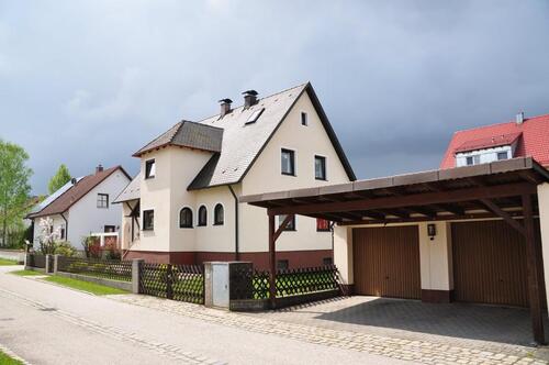 Foto - Einfamilienhaus Stadtrandlage Su-Ro