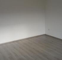 Wohnung Apartment - 400,00&nbsp;EUR Kaltmiete, ca.&nbsp; 35,00&nbsp;m&sup2; in Essen (PLZ: 45357) Stadtbezirk IV