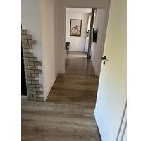 Kernsanierte und teilmöblierte 66 m² 3-Zi.-Wohnung in Swinemünde - Görlitz