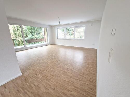 Foto - Großzügige 6-Zimmer Maisonette-Wohnung mit Garten und Balkon in B