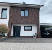 Neuwertige Doppelhaushälfte zu vermieten - Freren