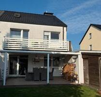 Ein bis Zweifamilienhaus mit ruhiger Lage in Dortmund Brechten