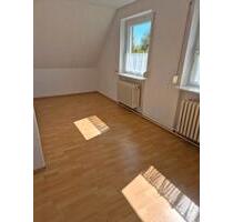 Ruhige 2-3 Zimmer-Wohnung in Kiel-Wellsee zu sofort zu vermieten