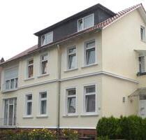 Charmante, großzügige Altbau-Wohnung, Hochparterre, 100 m², 4 Zim - Bad Pyrmont