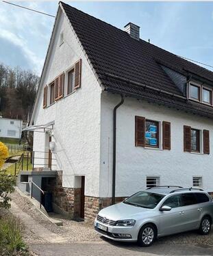 Foto - Solide Doppelhaushälfte mit 4 Zimmern in Siegen-Eiserfeld