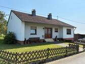 Foto - Freistehendes Einfamilienhaus mit Fernblick, 4.300m² Grundstück