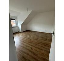 Frisch sanierte 3,5 Zimmer Wohnung mit Stellplatz - Northeim