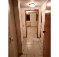 Schöne helle Souterrain Wohnung, 2 Zimmer in Friedberg-Dorheim - Friedberg (Hessen)