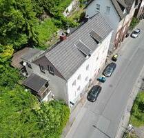 Doppelhaushälfte mit viel Potenzial in Altena.