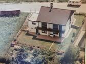 Foto - Gepflegtes Einfamilienhaus mit Garage, Carport, Sonnenkollektoren