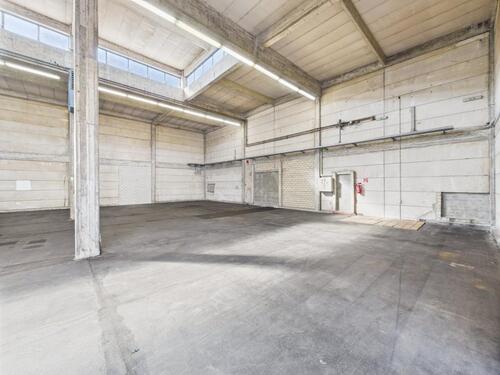 Foto - Lagerhalle im Gewerbepark 'Alte Brauerei' - zentral & flexibel