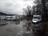 Foto - Stellplatz für Wohnmobil Wohnwagen Boot Lkw Lagerplatz Auto PKW