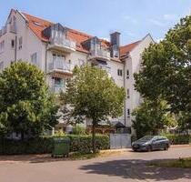 Ruhige, grüne Lage, 4 Zimmer, Badewanne, Gäste WC, 3 Balkone, TG - Leipzig Südost