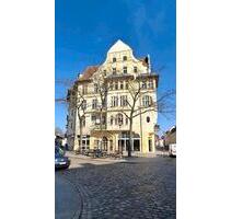 ALTBAUCHARME: 6-Zimmer-Wohnung in Stralsund