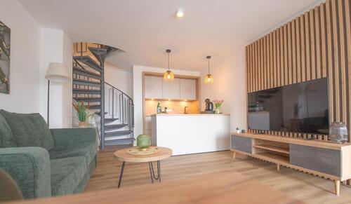 Foto - Wohnen auf Zeit: Moderne Wohnung auf drei Etagen in Carolinensiel – Komfortabel & vollständig ausgestattet