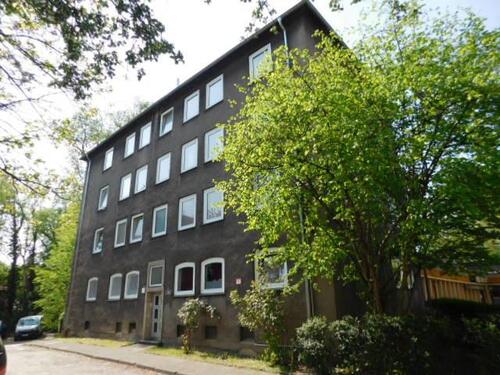 Foto - Schöne 2-Zimmerwohnung im 2. OG mit modernem Bad und Vinylboden in zentraler Lage...