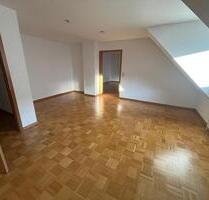 118 m²4,5 Zimmer Wohnung in der Innenstadt, TG-Stellplatz, Aufzug - Heilbronn
