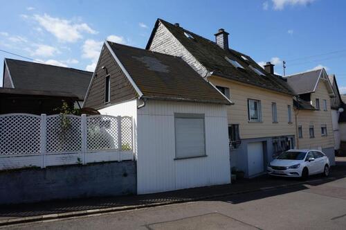 Foto - Mehrfamilienhaus, Wohnhaus in Niederwörresbach zum Kaufen