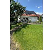 Ideal für Paare mit hohem Anspruch an Wohnkomfort: Barrierearme EG-Whg mit Gartenanteil in Eggingen - Ulm Donautal