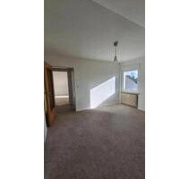 3-Zimmer-Wohnung in Dillendorf - 620,00&nbsp;EUR Kaltmiete, ca.&nbsp; 65,00&nbsp;m&sup2; in Kirchberg (Hunsrück) (PLZ: 55481)