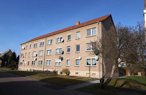 Foto - Frisch sanierte 3 Raum Wohnung mit Einbauküche