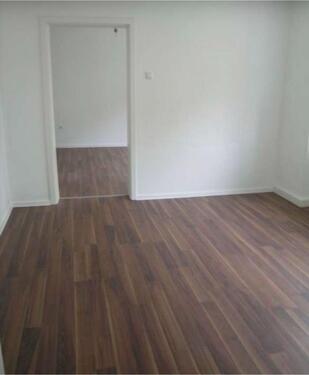 Foto - 2,5 Zimmer in Lichtenberg ab sofort mit Einbauküche