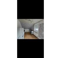 2-Zimmer Dachgeschoss Wohnung in Vogt zu vermieten - Ravensburg Eschach