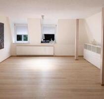 Dachgeschosswohnung 110qm ab 1.3.2026 - Oldenburg Eversten